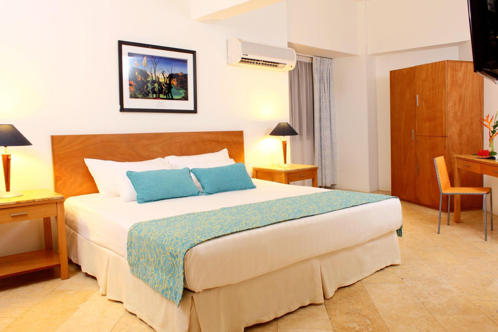 Hotel Oceania Cartagena Room photo